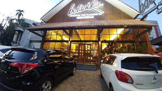 botanika surabaya